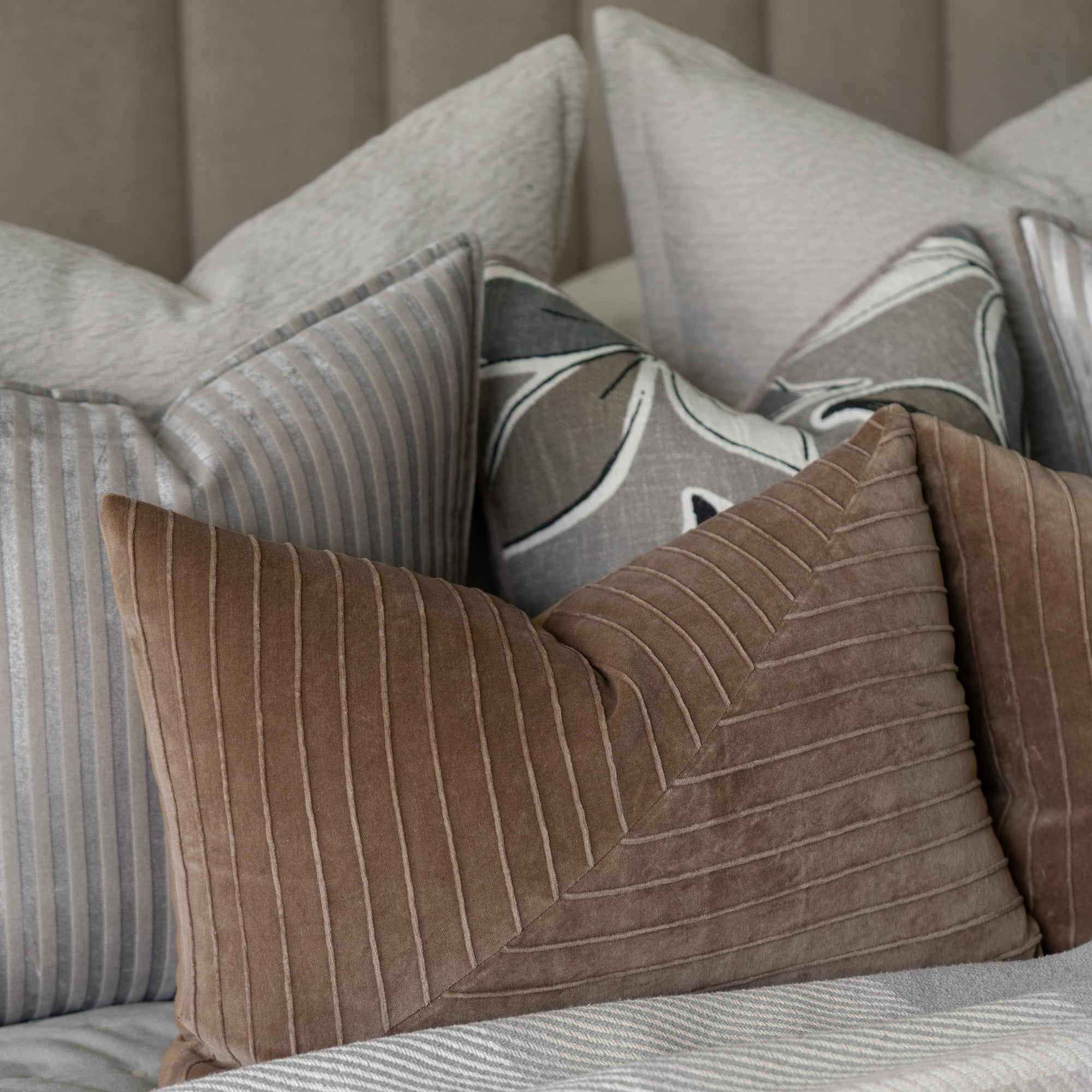 Pale Green Quilted Stitch Cotton Linen Bedspread Set